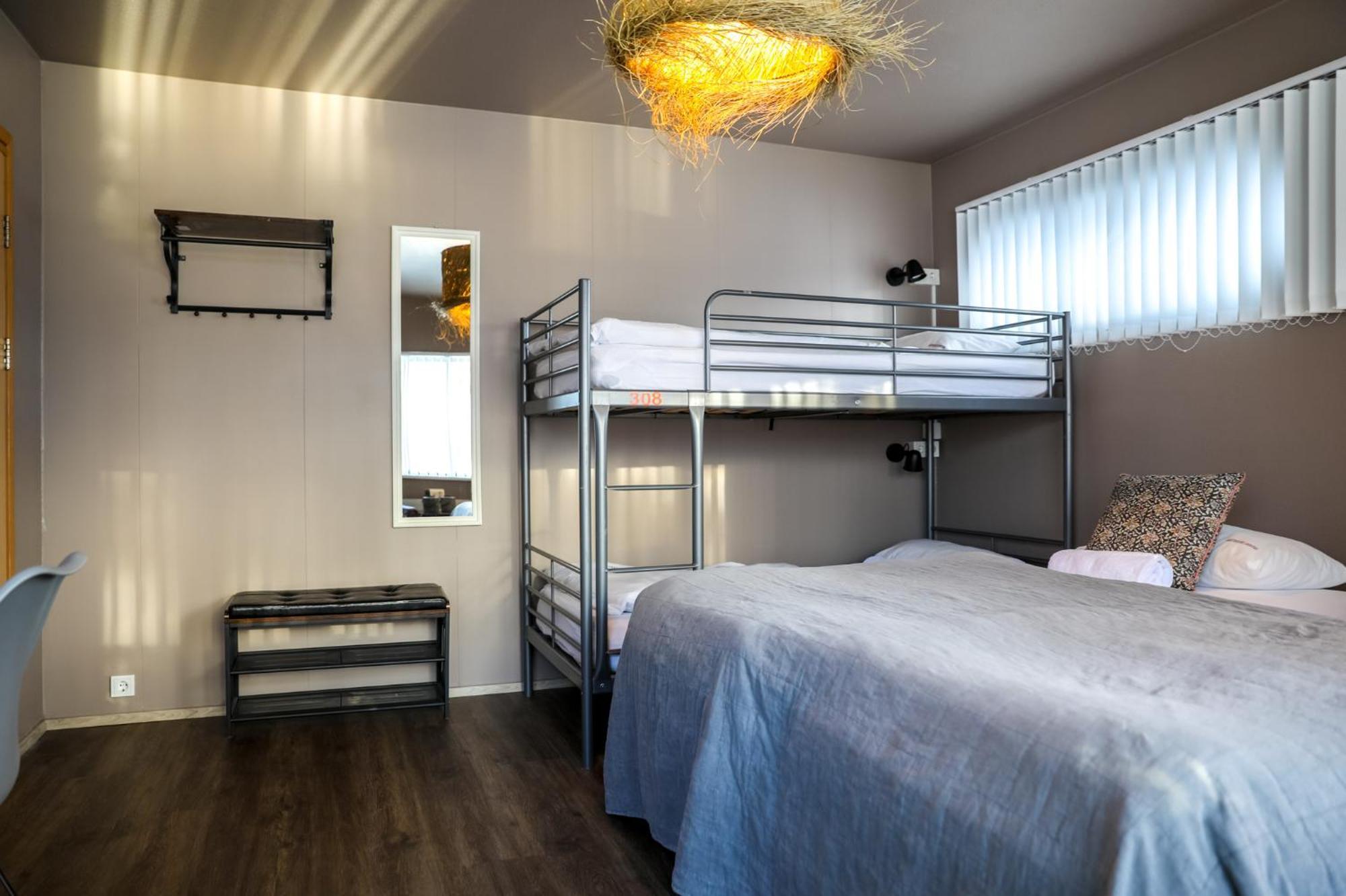 Akureyri Hostel Экстерьер фото