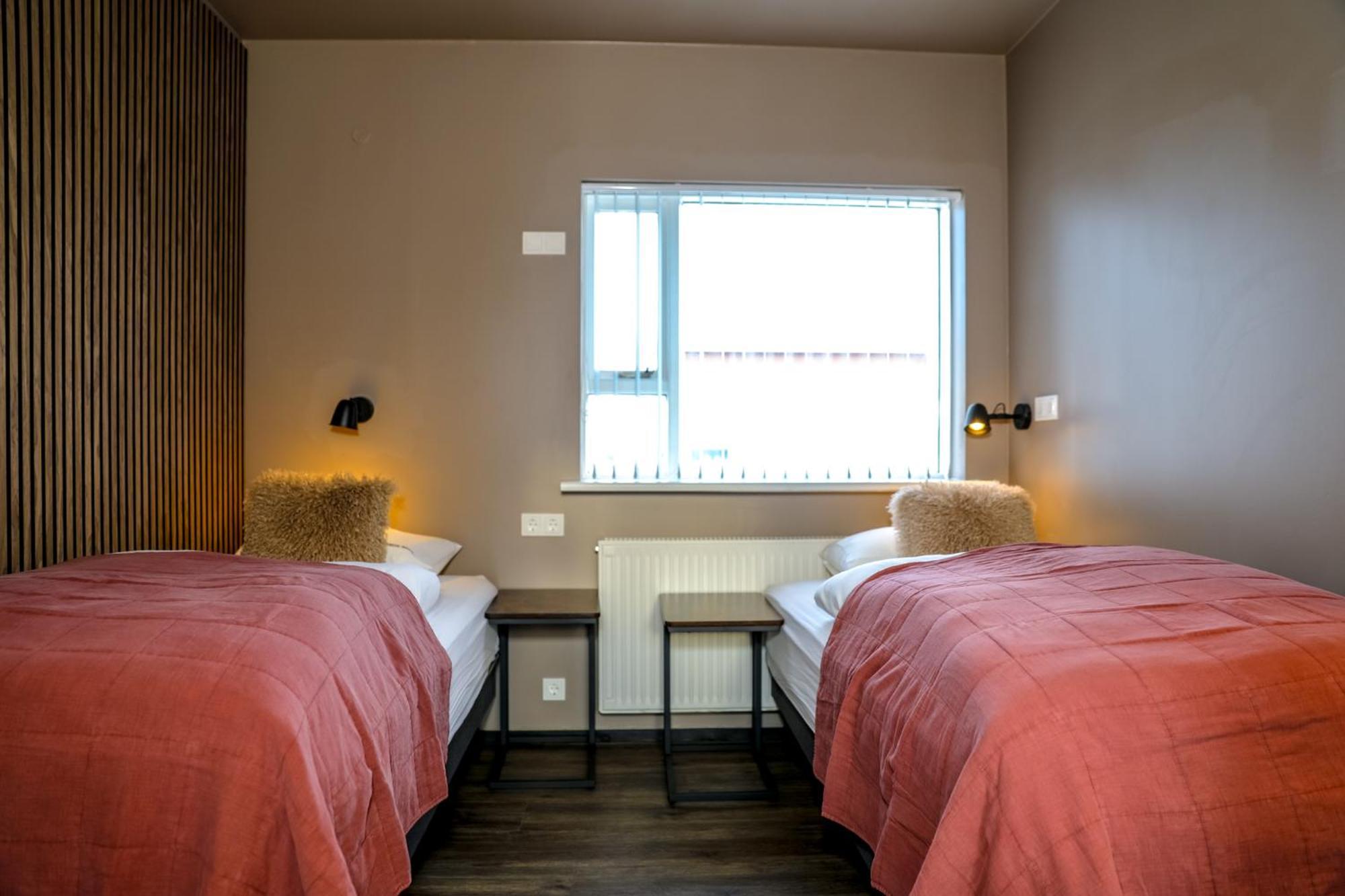 Akureyri Hostel Экстерьер фото